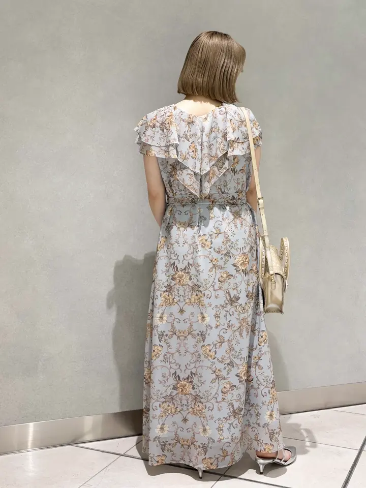 GRACE CONTINENTAL SAYUMI Nagashima コーディネート画像