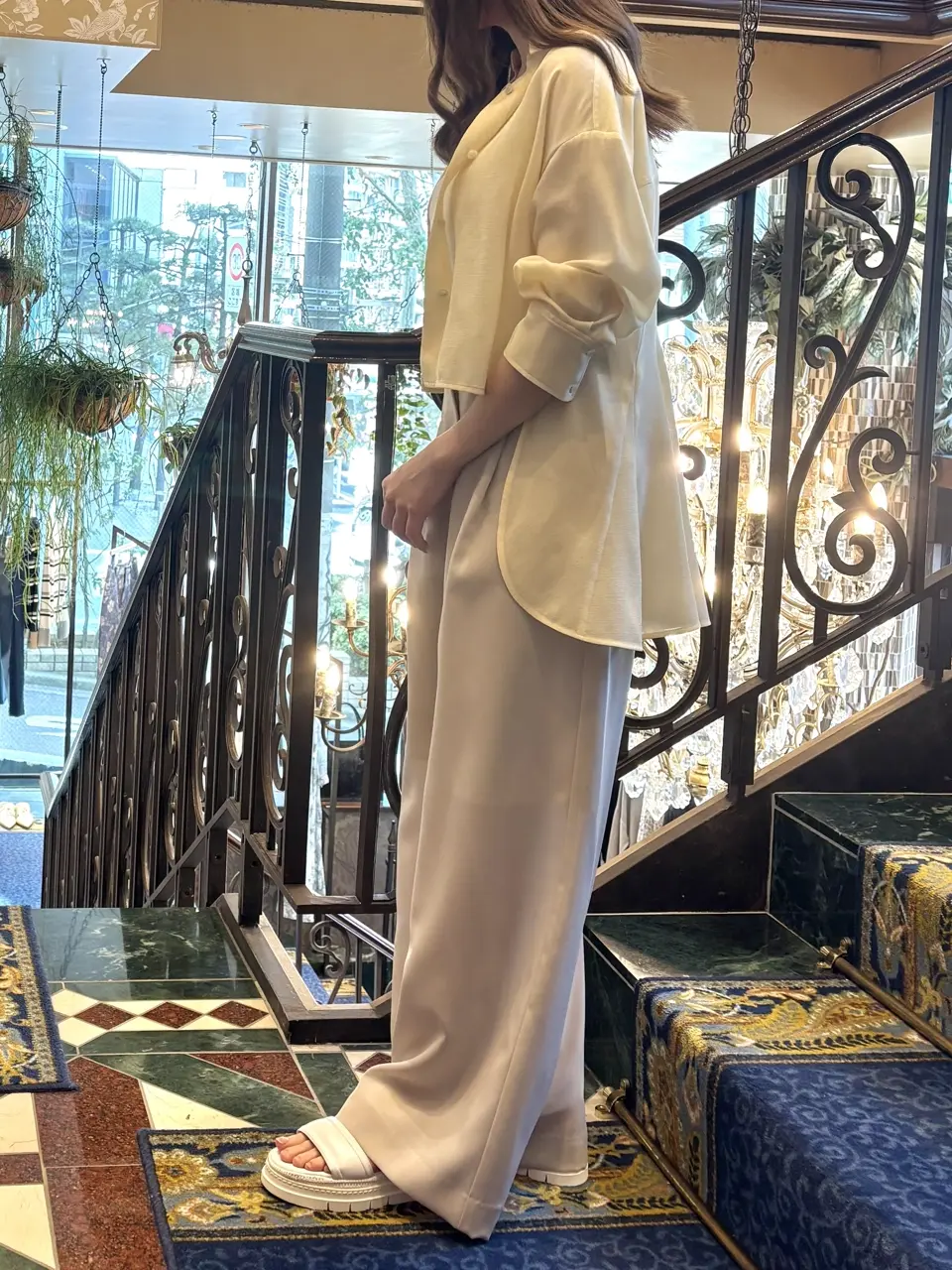 GRACE CONTINENTAL adachi miyuki コーディネート画像