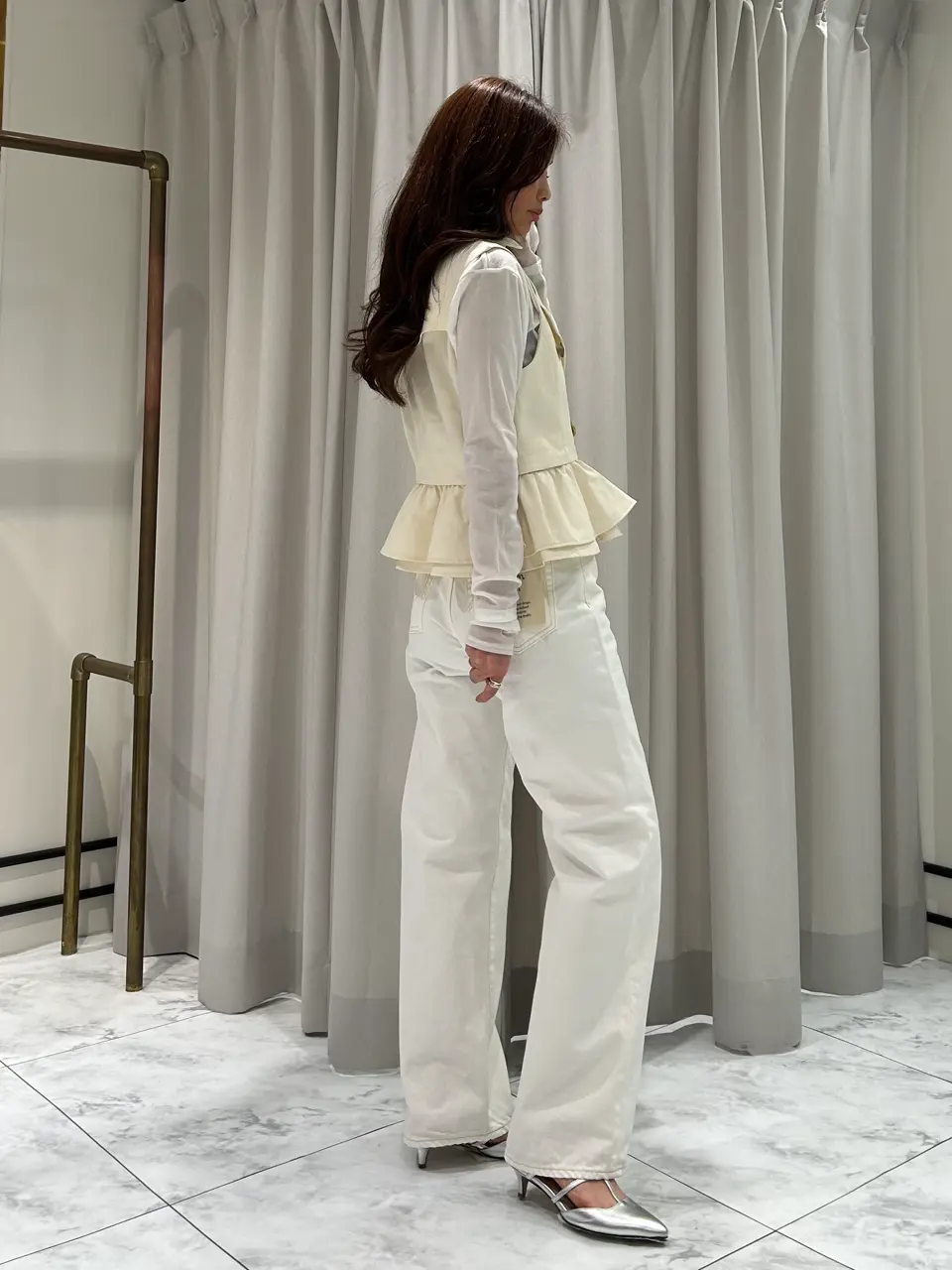 GRACE CONTINENTAL 志田　悠 コーディネート画像