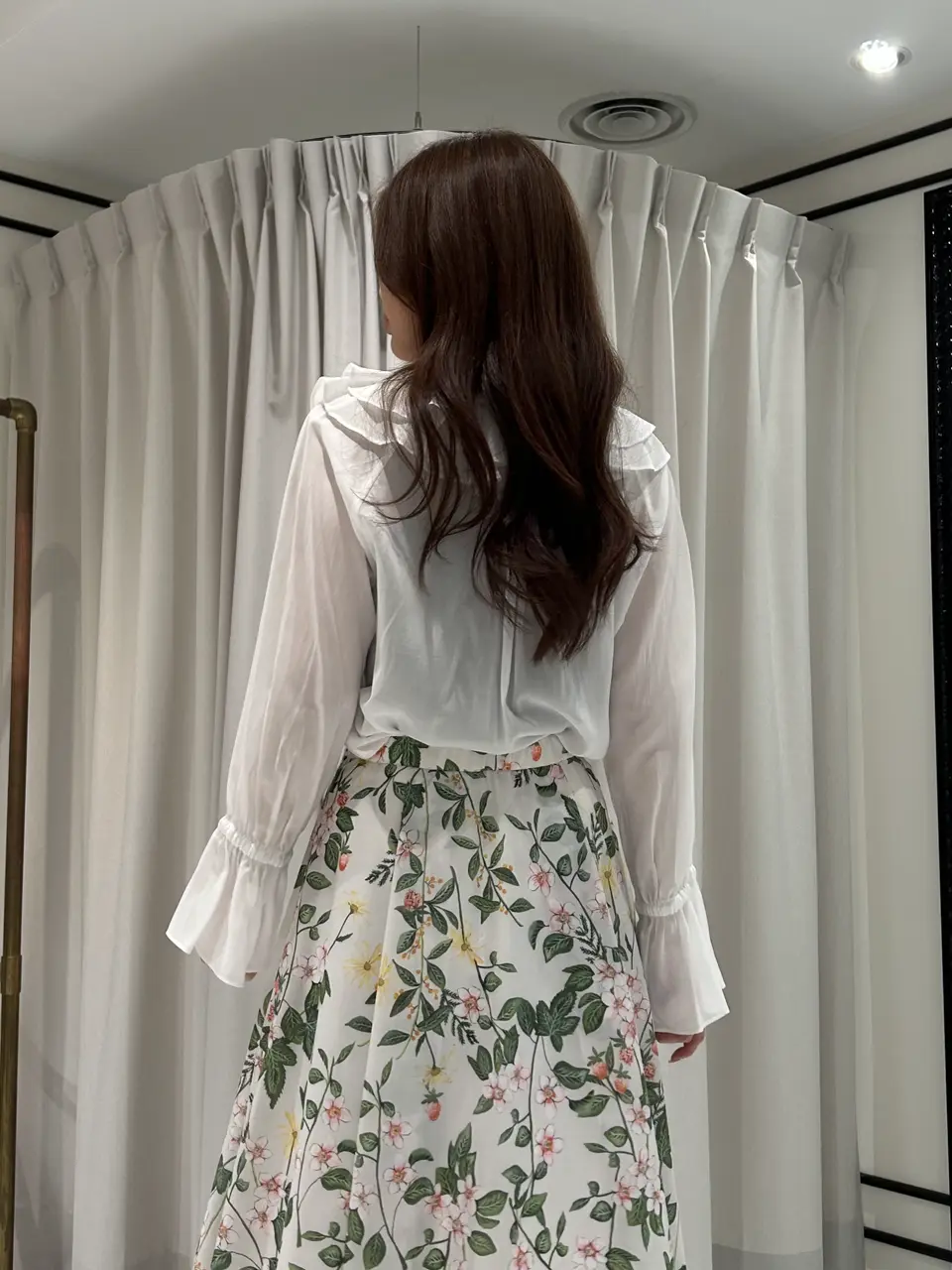 GRACE CONTINENTAL 志田　悠 コーディネート画像