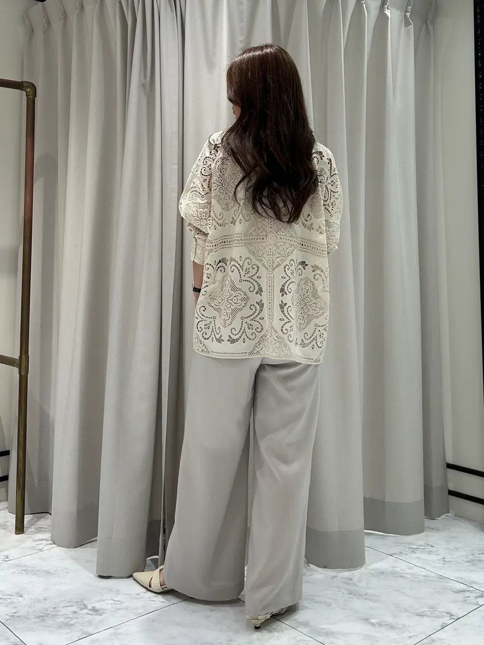 GRACE CONTINENTAL 志田　悠 コーディネート画像