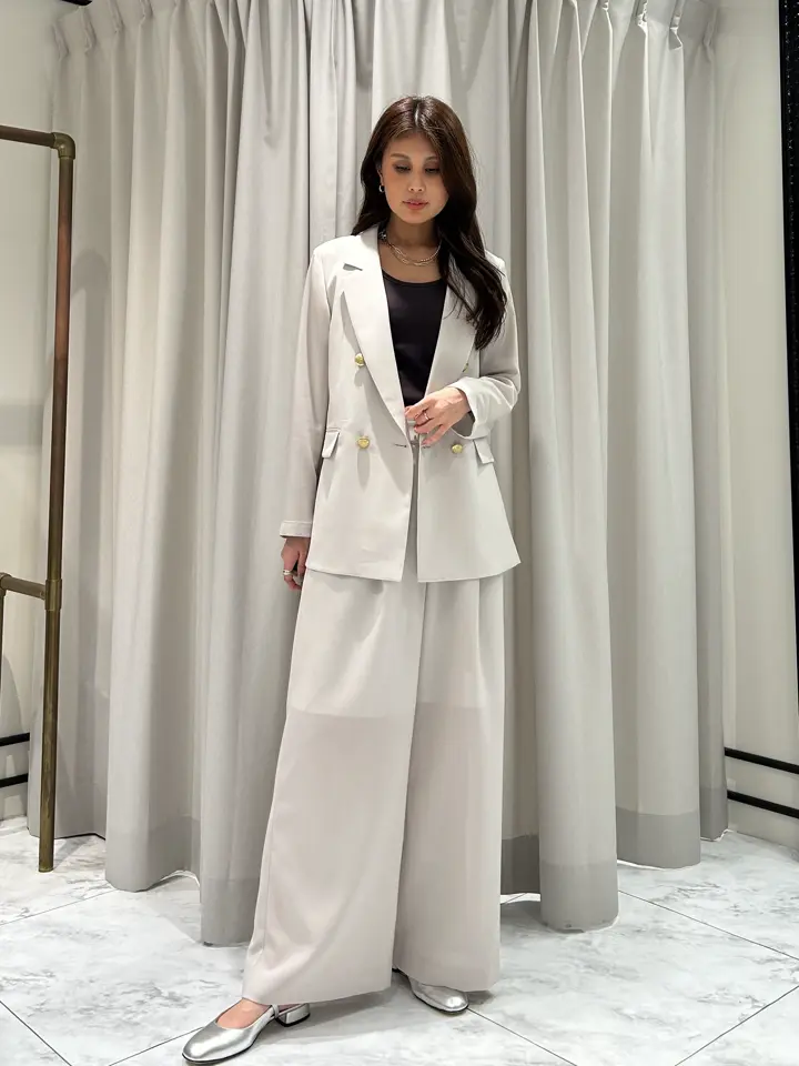 GRACE CONTINENTAL 志田　悠 コーディネート画像