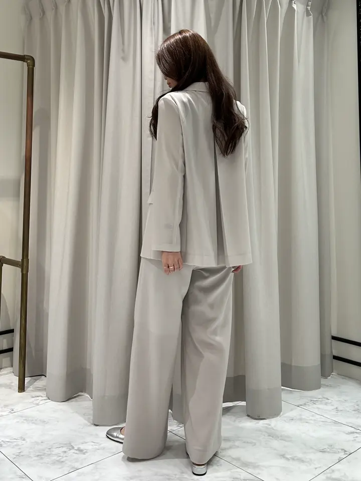 GRACE CONTINENTAL 志田　悠 コーディネート画像