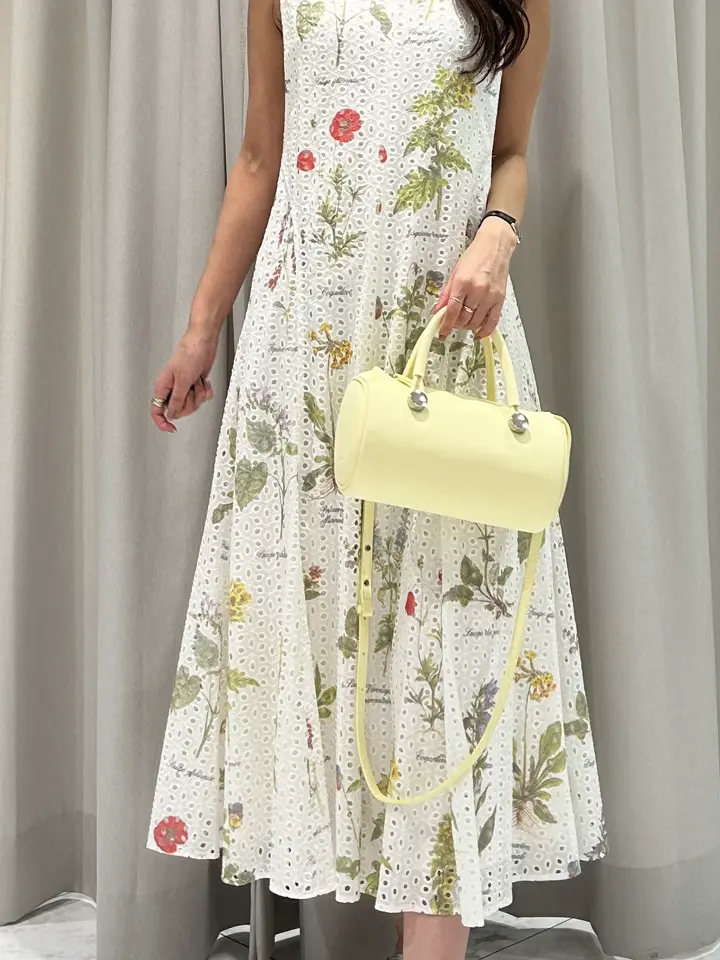 GRACE CONTINENTAL 志田　悠 コーディネート画像