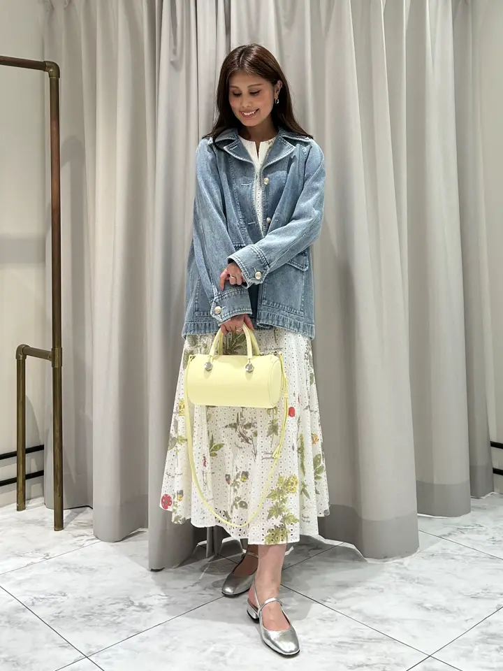 GRACE CONTINENTAL 志田　悠 コーディネート画像