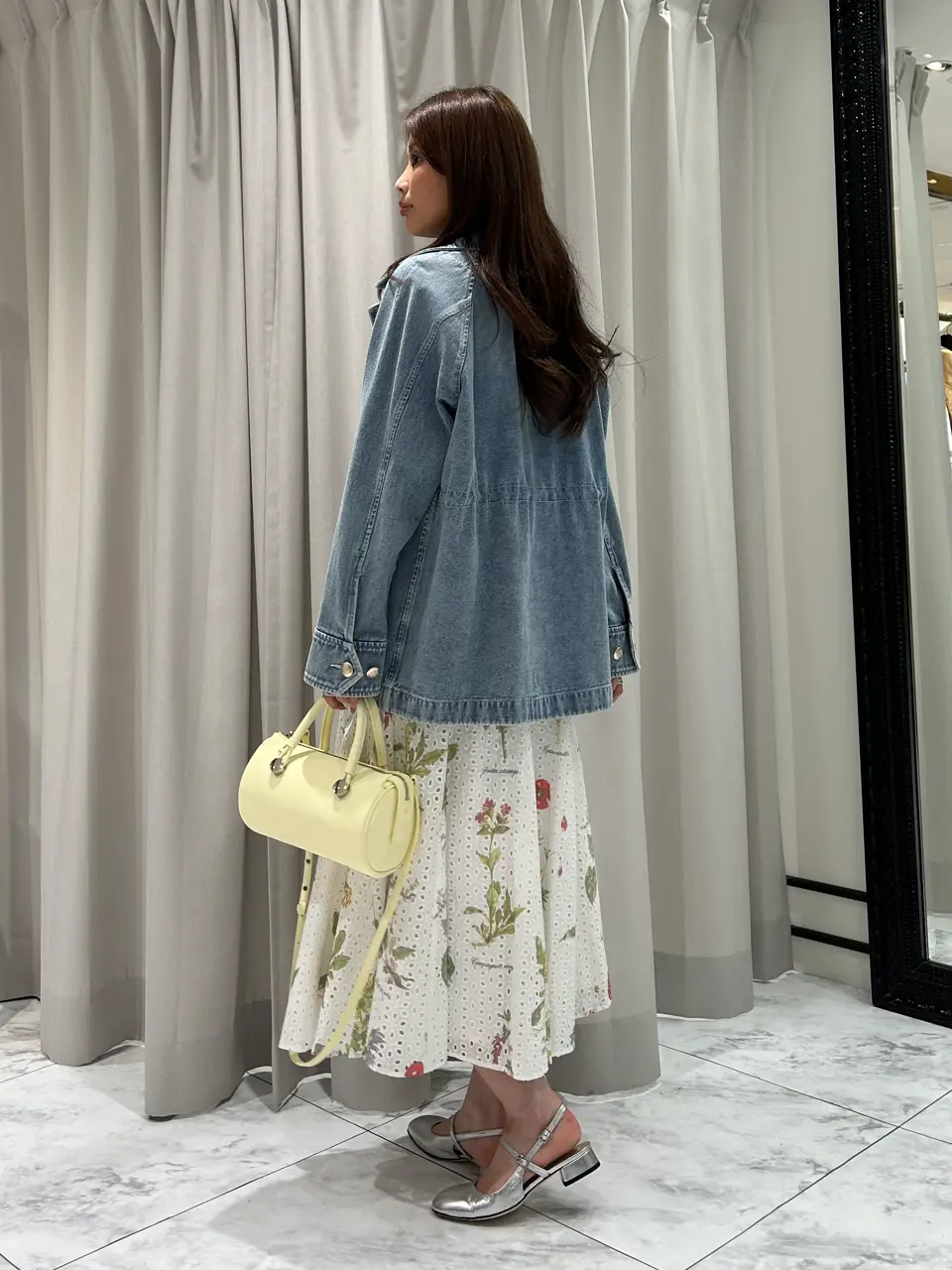 GRACE CONTINENTAL 志田　悠 コーディネート画像