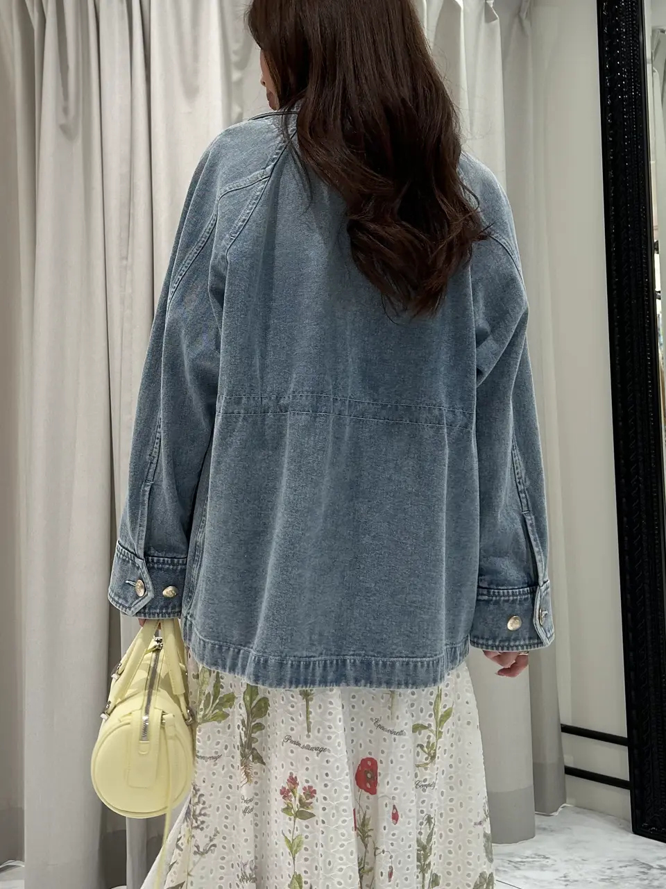 GRACE CONTINENTAL 志田　悠 コーディネート画像