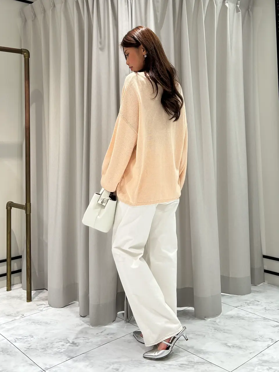 GRACE CONTINENTAL 志田　悠 コーディネート画像