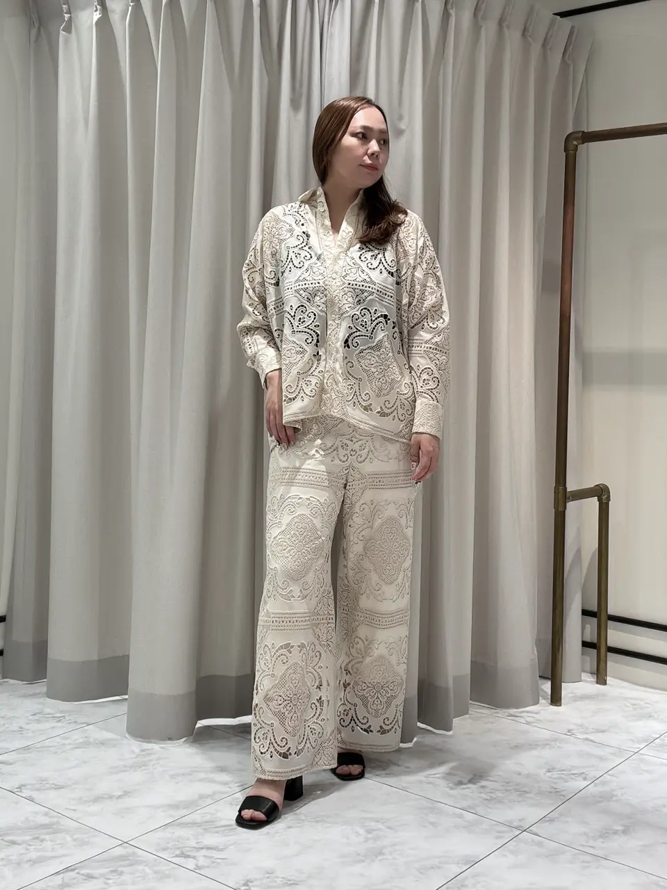 GRACE CONTINENTAL 泉　敦子 コーディネート画像