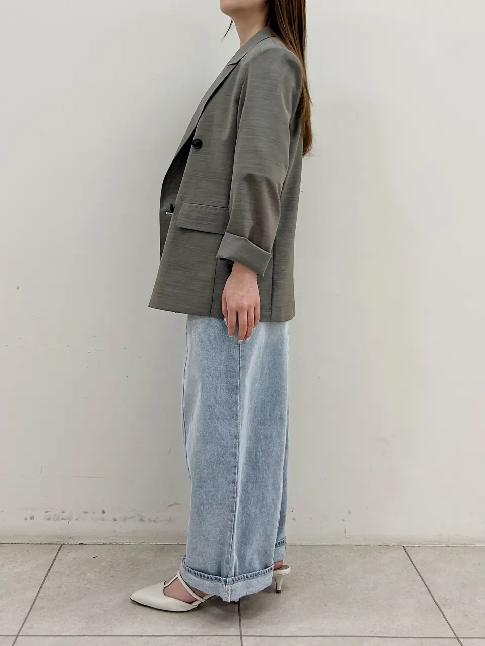 GRACE CONTINENTAL Miu Akamatsu コーディネート画像