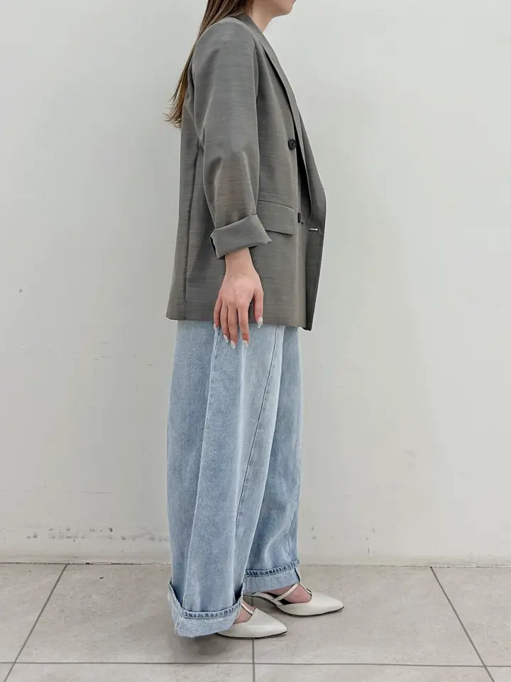 GRACE CONTINENTAL Miu Akamatsu コーディネート画像