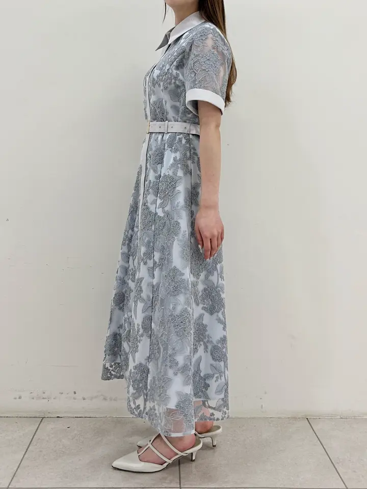 GRACE CONTINENTAL Miu Akamatsu コーディネート画像