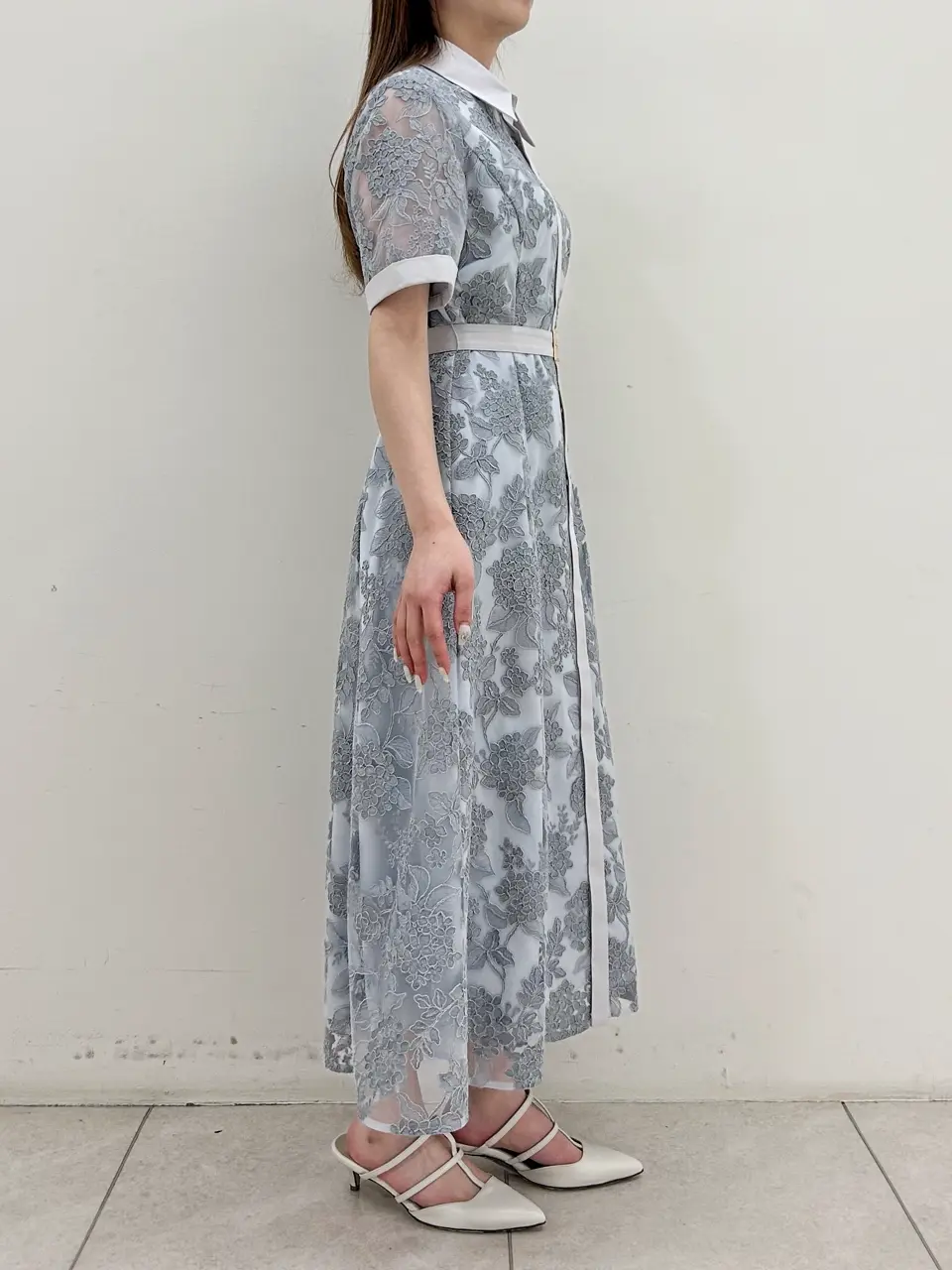 GRACE CONTINENTAL Miu Akamatsu コーディネート画像