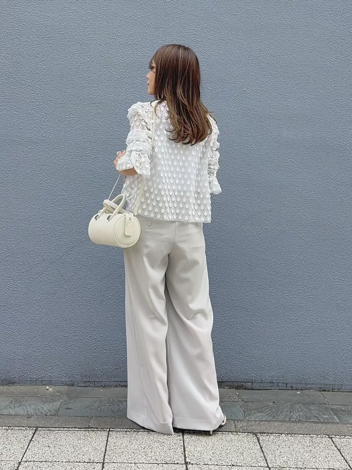 GRACE CONTINENTAL yukimi yonee コーディネート画像