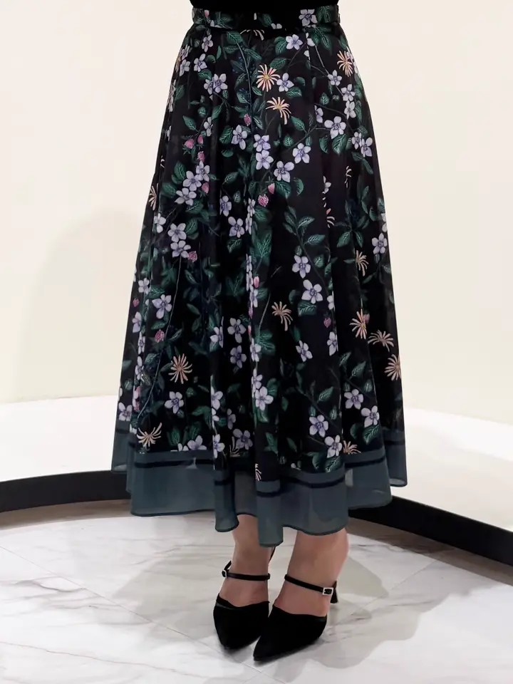 GRACE CONTINENTAL くまさか コーディネート画像