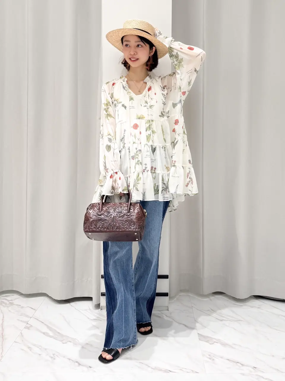  yuri コーディネート画像