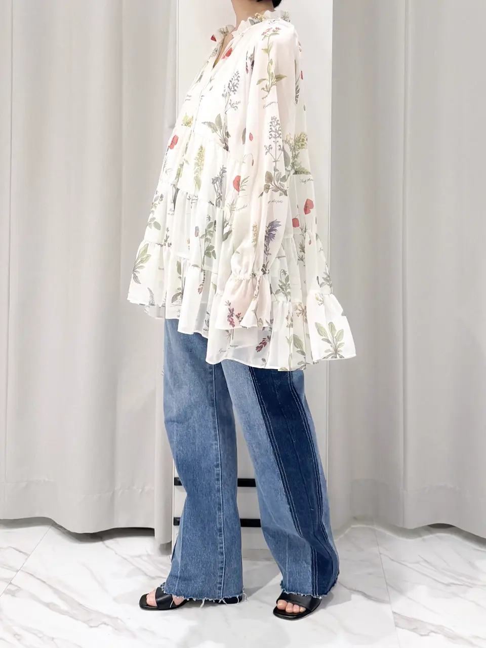 GRACE CONTINENTAL yuri コーディネート画像