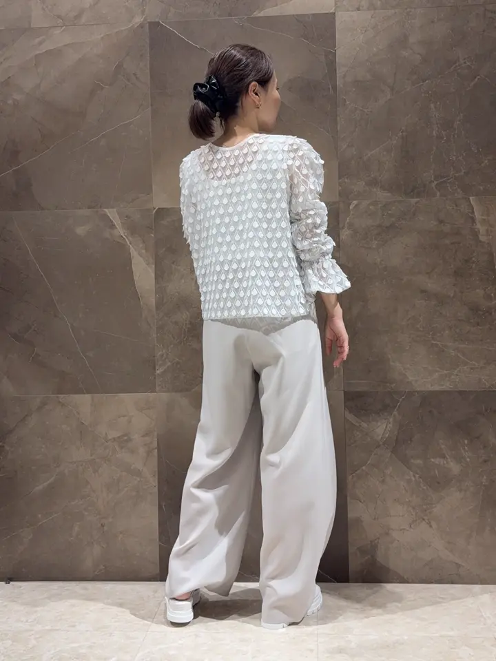 GRACE CONTINENTAL 穐山　香織 コーディネート画像