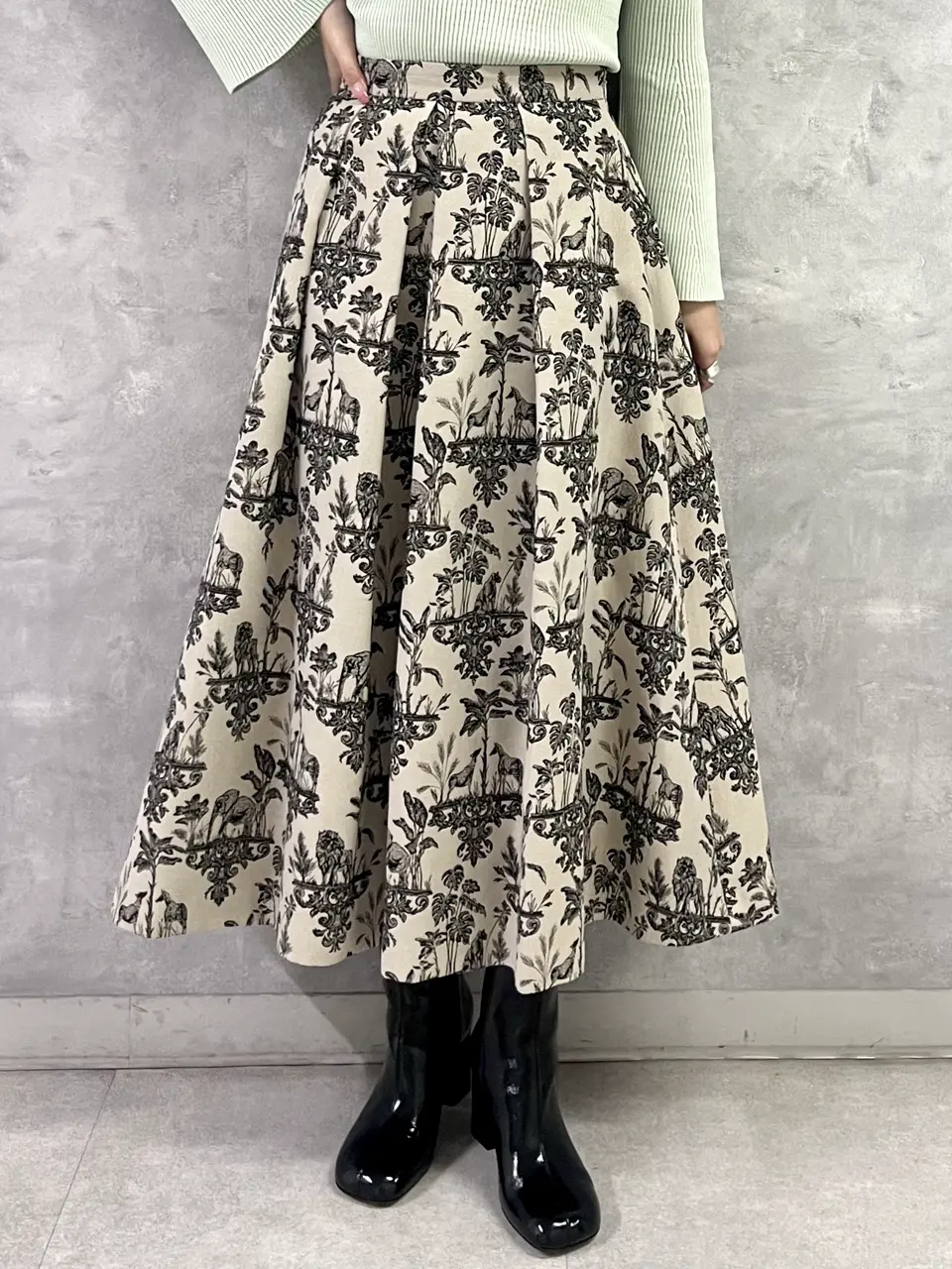 GRACE CONTINENTAL NORIA コーディネート画像