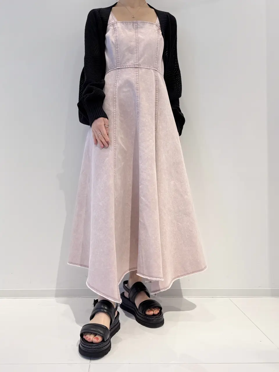 GRACE CONTINENTAL yuri コーディネート画像