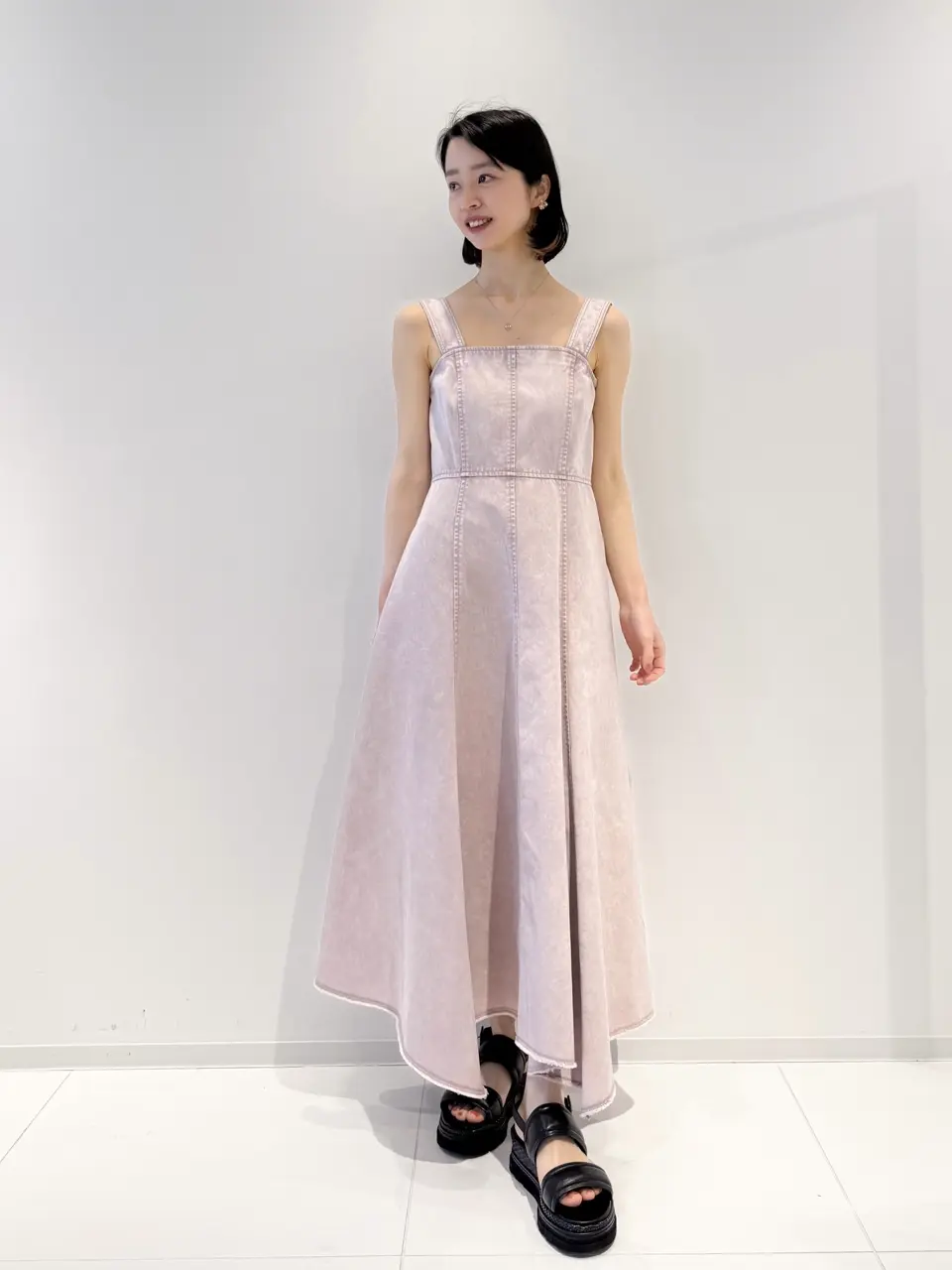  yuri コーディネート画像