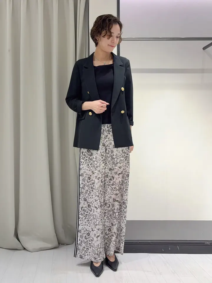 GRACE CONTINENTAL 亀田 未希 コーディネート画像