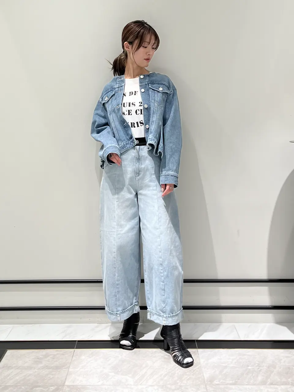  A.Kameyama コーディネート画像