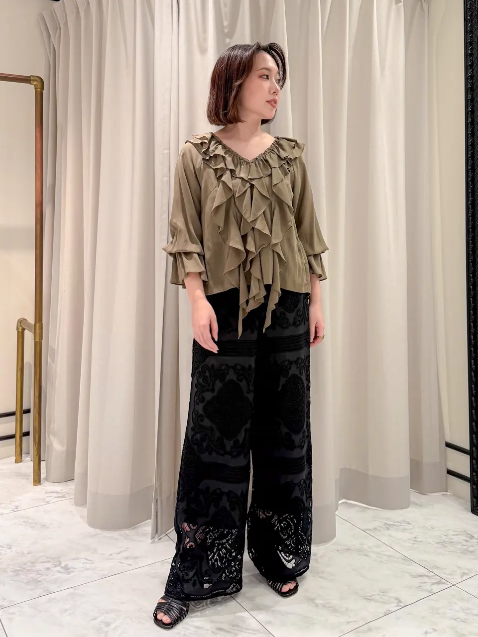 GRACE CONTINENTAL Adachi コーディネート画像