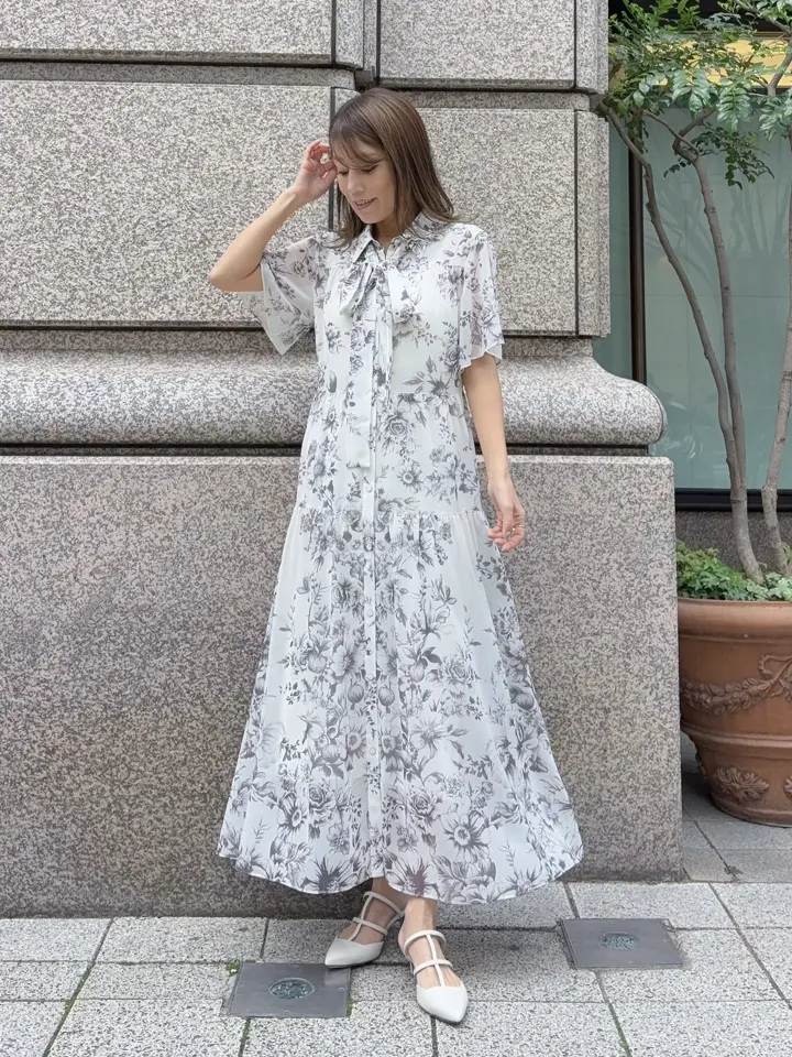 GRACE CONTINENTAL yukimi yonee コーディネート画像