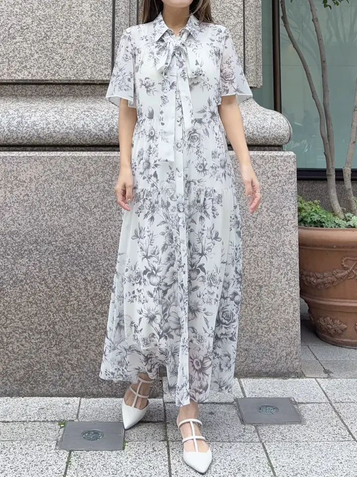 GRACE CONTINENTAL yukimi yonee コーディネート画像