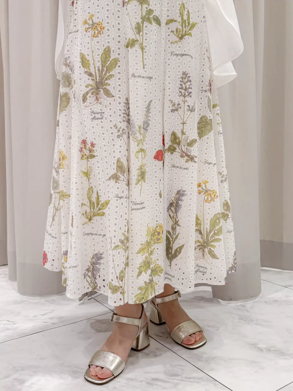 GRACE CONTINENTAL Adachi コーディネート画像