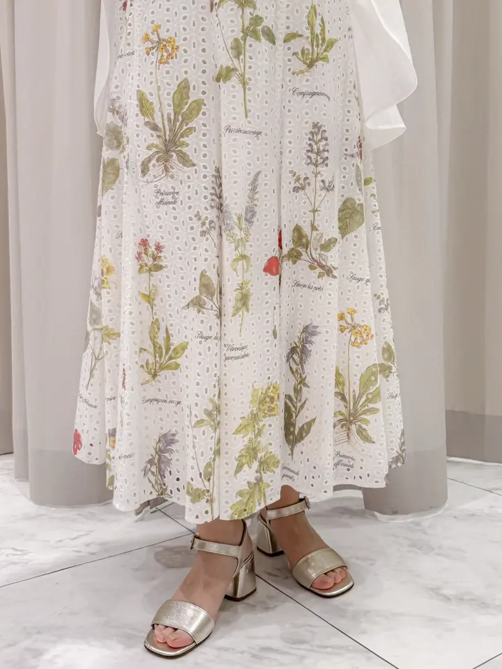 GRACE CONTINENTAL Adachi コーディネート画像