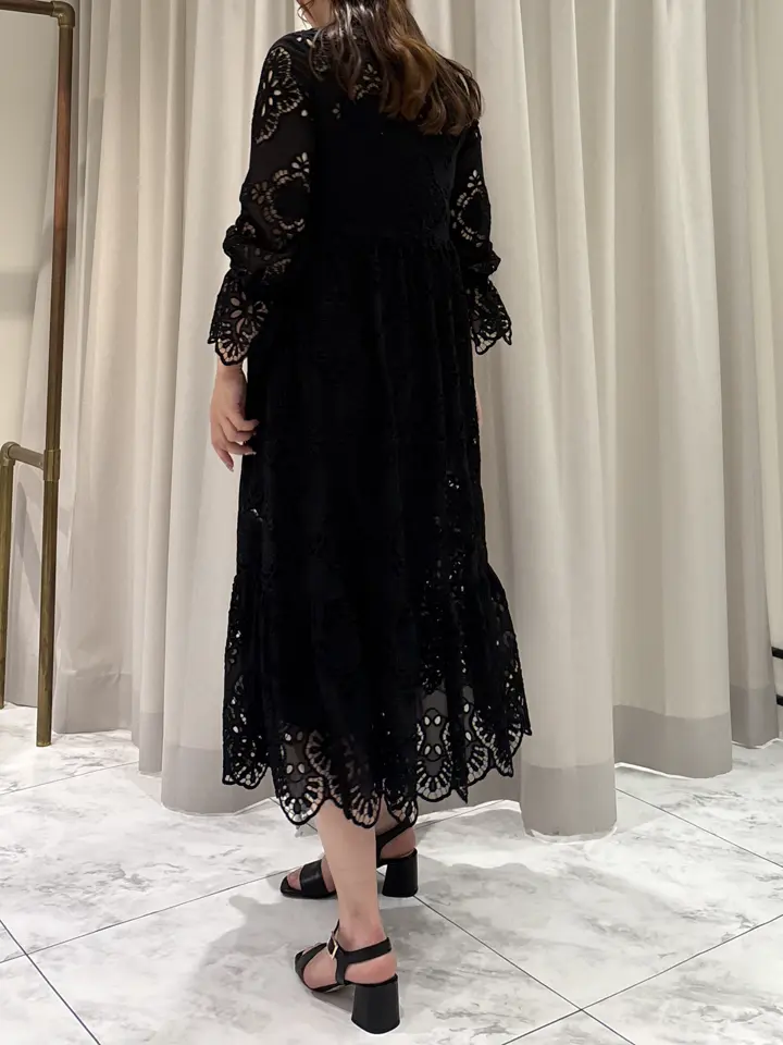 GRACE CONTINENTAL 泉　敦子 コーディネート画像