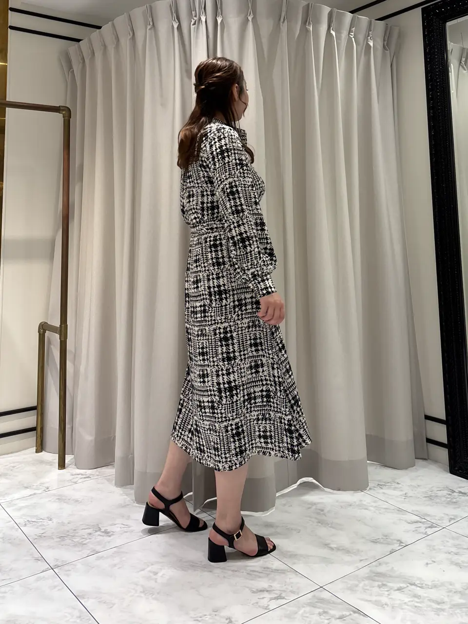 GRACE CONTINENTAL 泉　敦子 コーディネート画像