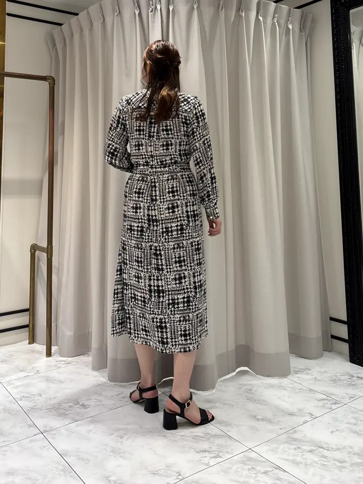 GRACE CONTINENTAL 泉　敦子 コーディネート画像