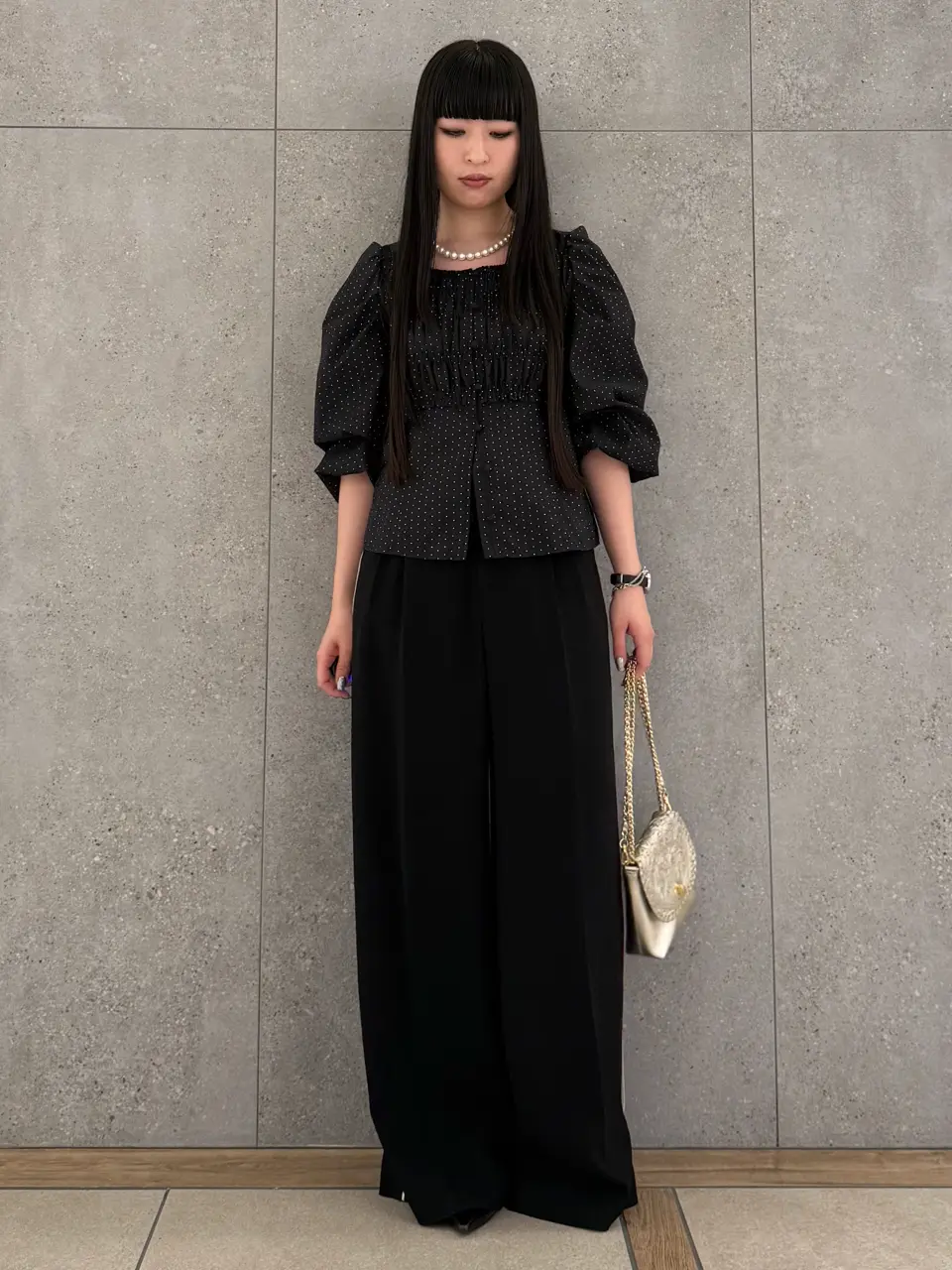  anri コーディネート画像