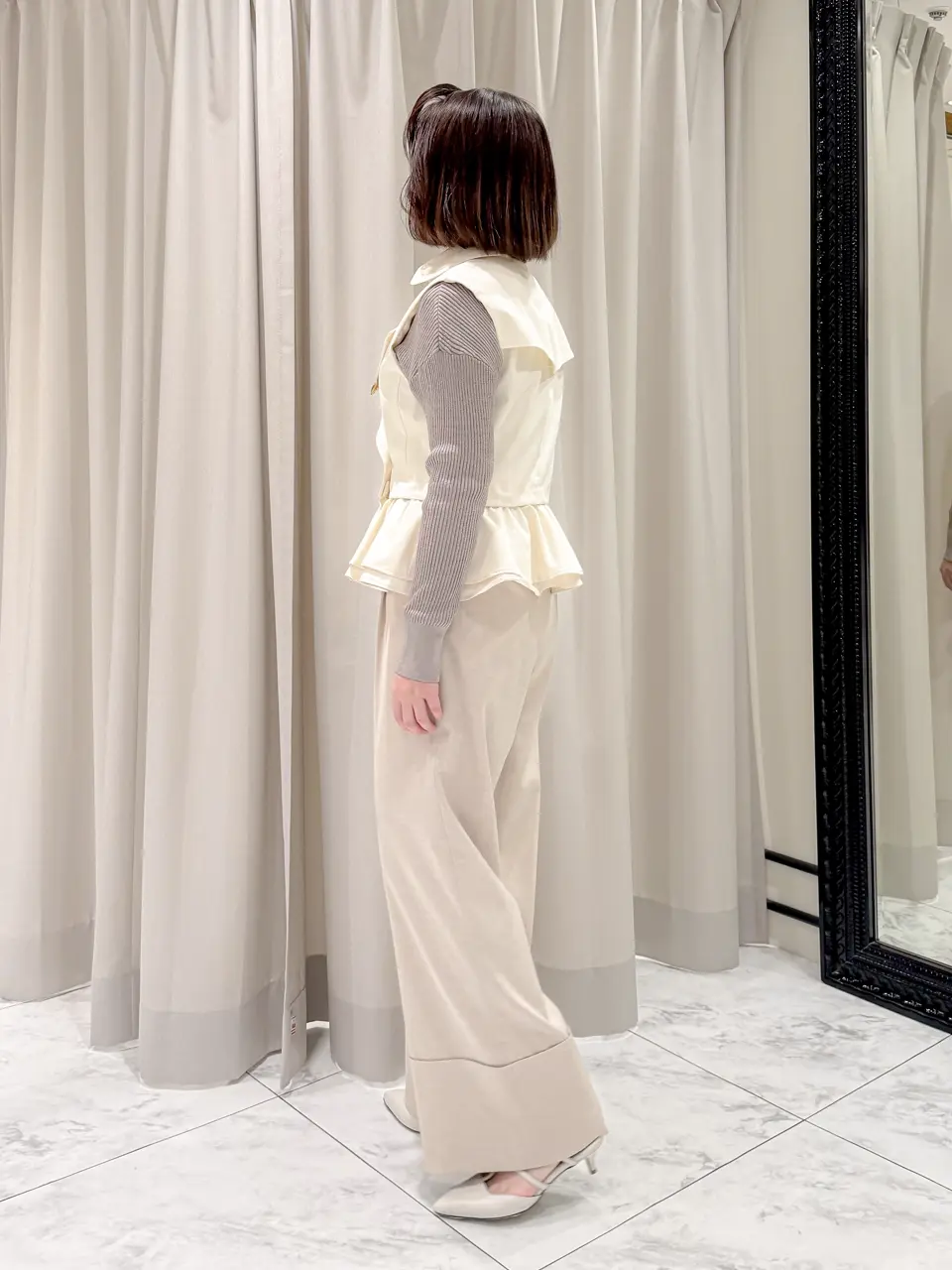 GRACE CONTINENTAL Adachi コーディネート画像