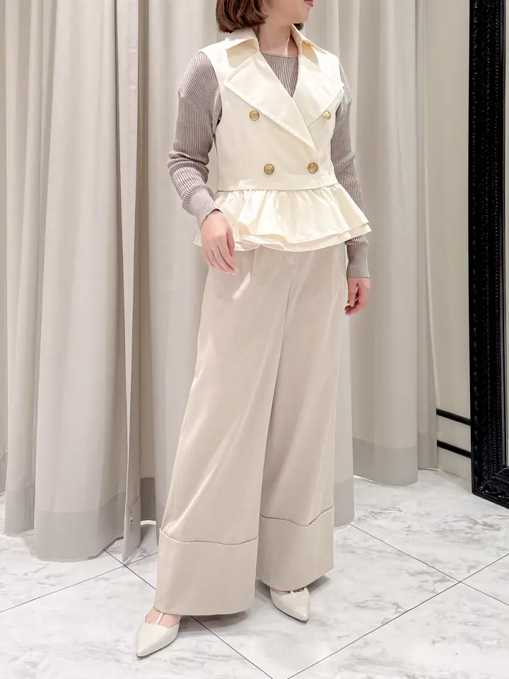 GRACE CONTINENTAL Adachi コーディネート画像