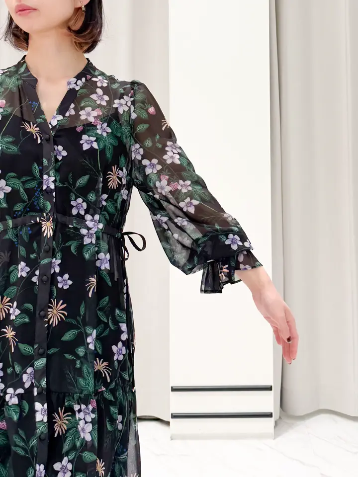 GRACE CONTINENTAL yuri コーディネート画像