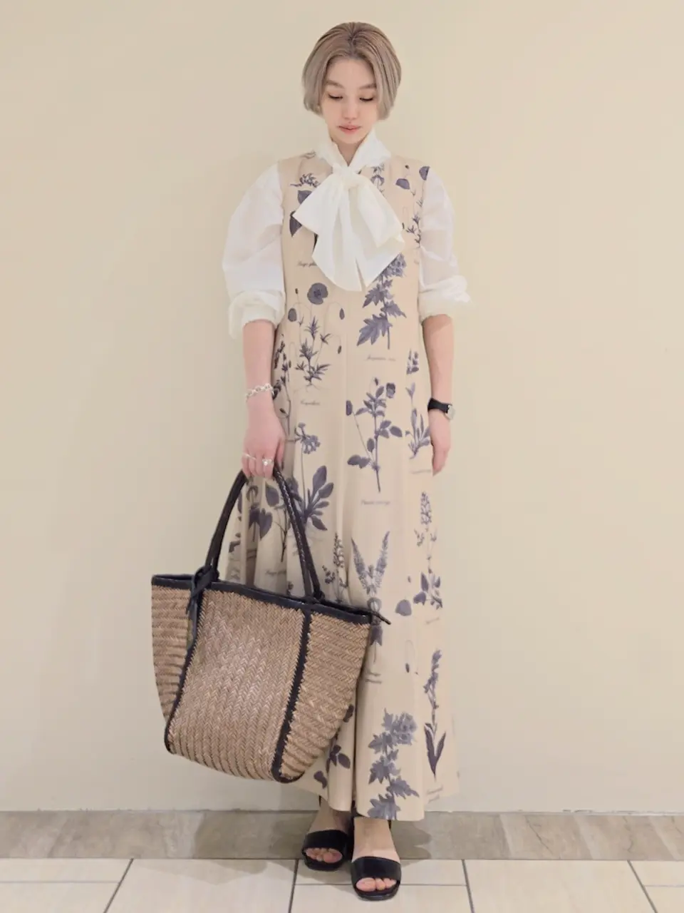  isono yui コーディネート画像