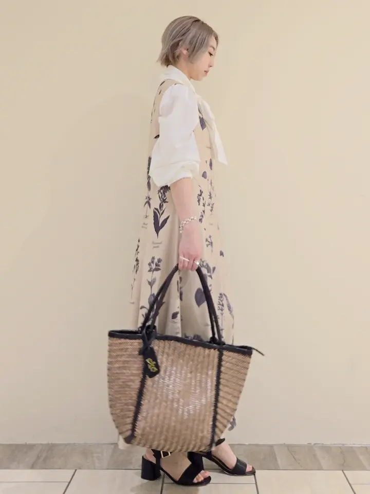 GRACE CONTINENTAL isono yui コーディネート画像