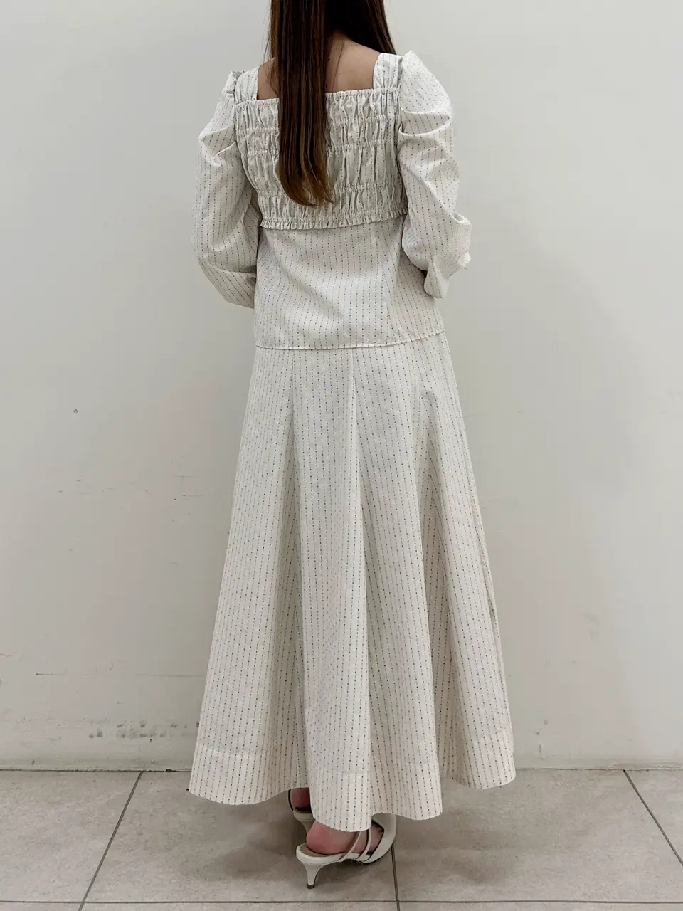 GRACE CONTINENTAL Miu Akamatsu コーディネート画像