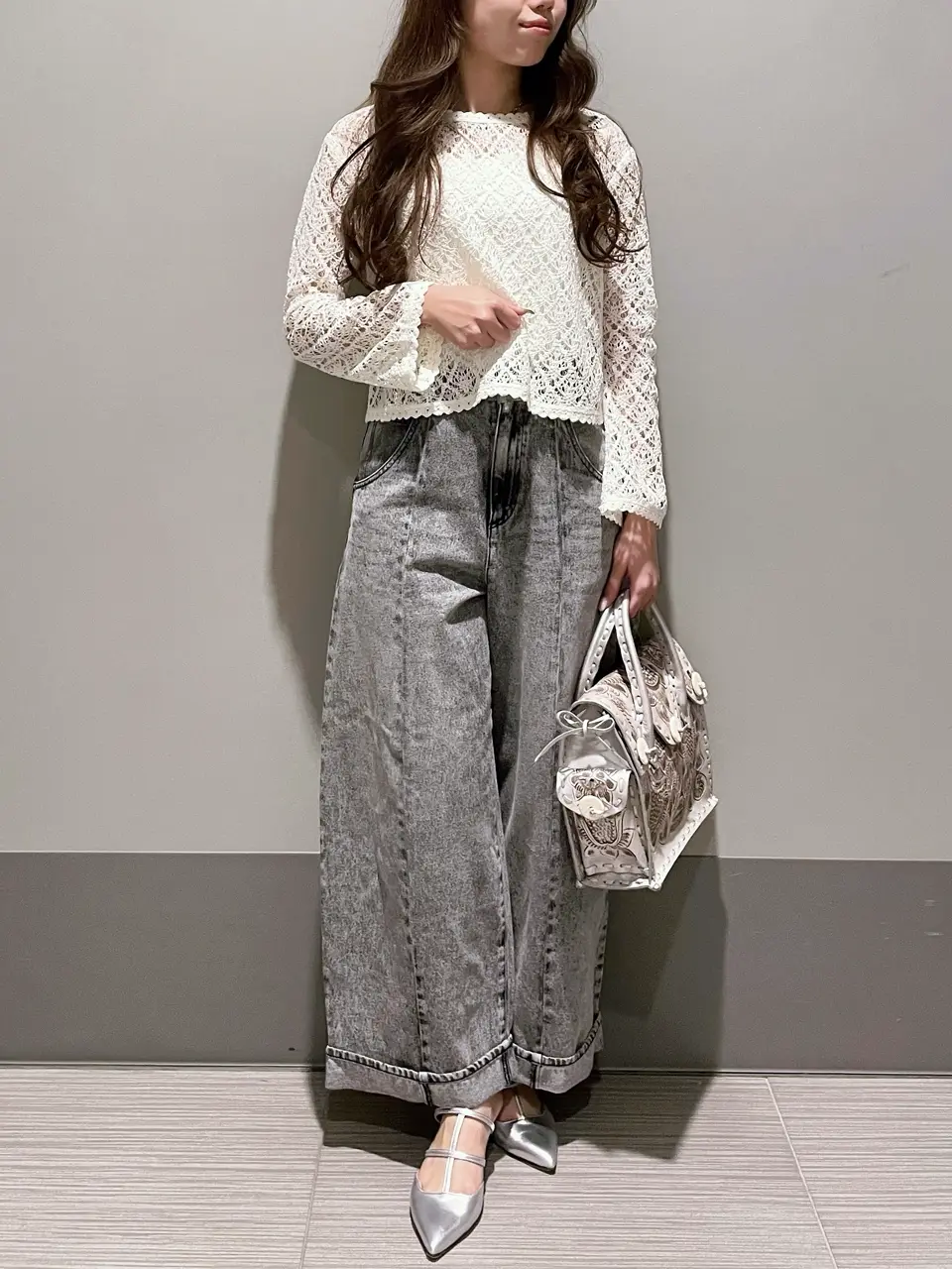 GRACE CONTINENTAL 細川　もなみ コーディネート画像