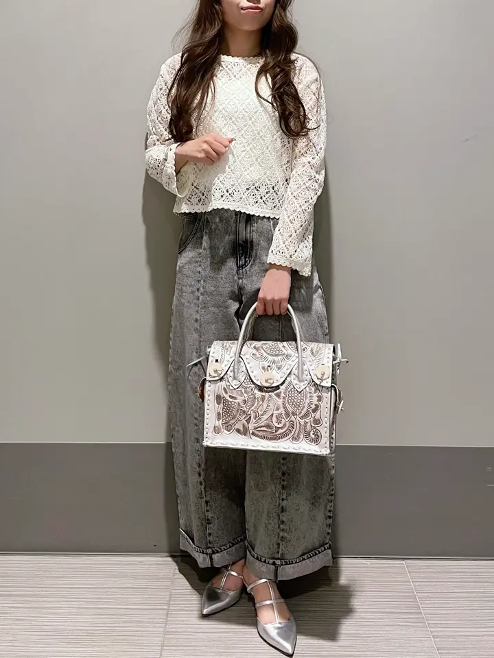 GRACE CONTINENTAL 細川　もなみ コーディネート画像