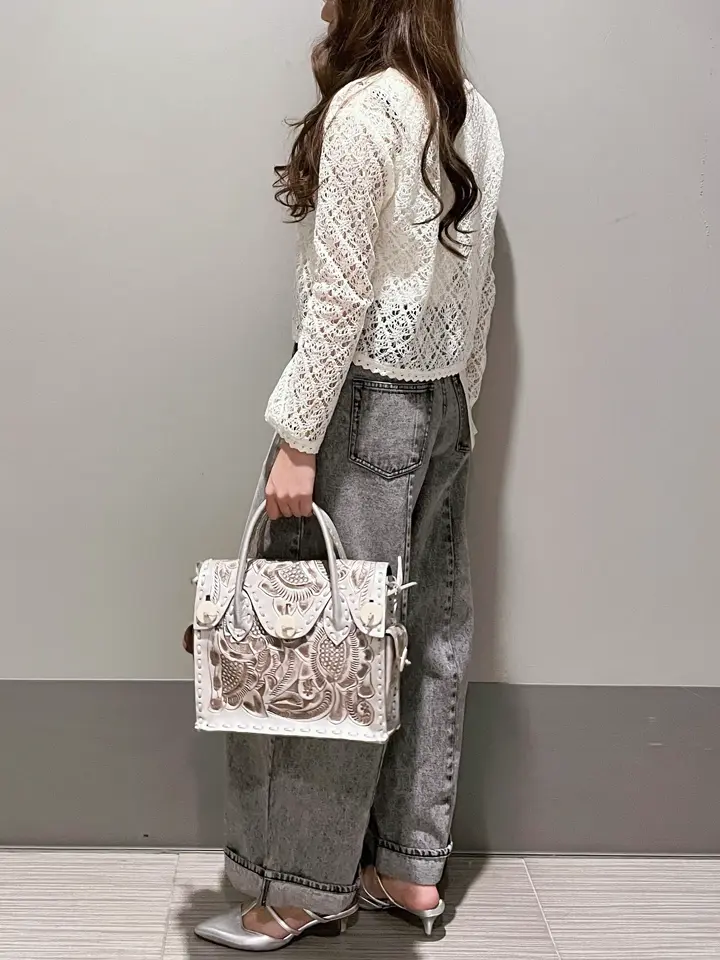 GRACE CONTINENTAL 細川　もなみ コーディネート画像