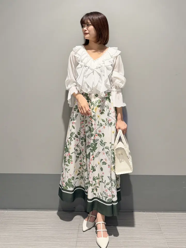 GRACE CONTINENTAL MORITA AI コーディネート画像