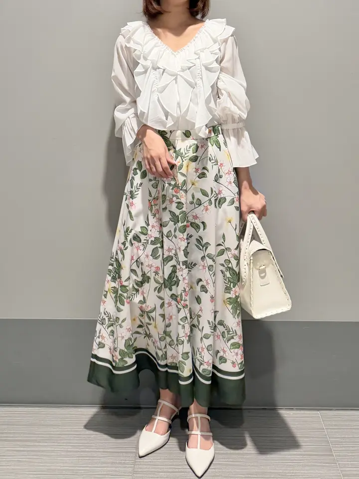 GRACE CONTINENTAL MORITA AI コーディネート画像