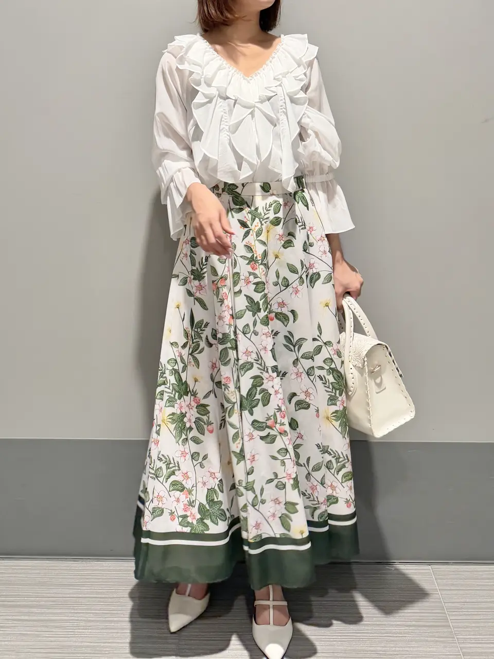 GRACE CONTINENTAL MORITA AI コーディネート画像