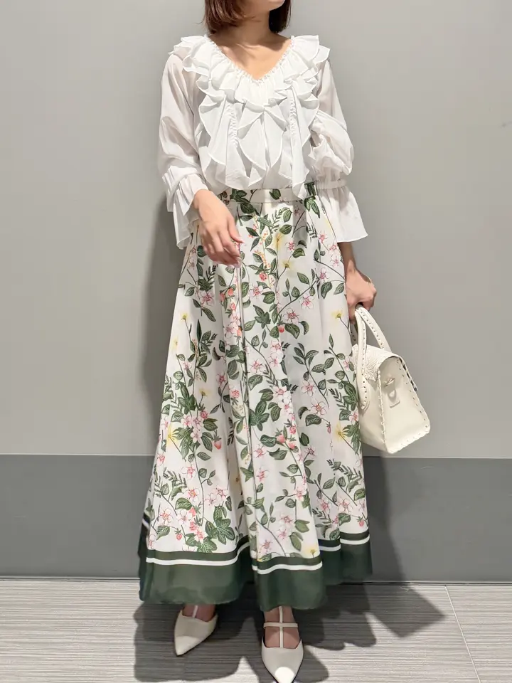 GRACE CONTINENTAL MORITA AI コーディネート画像