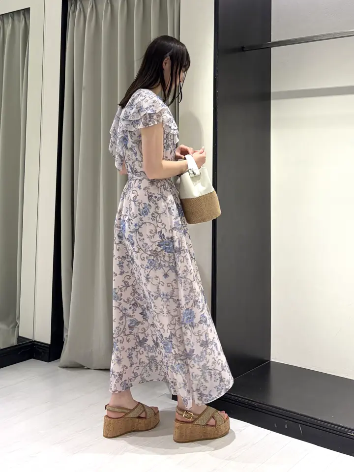 GRACE CONTINENTAL kobayashi コーディネート画像